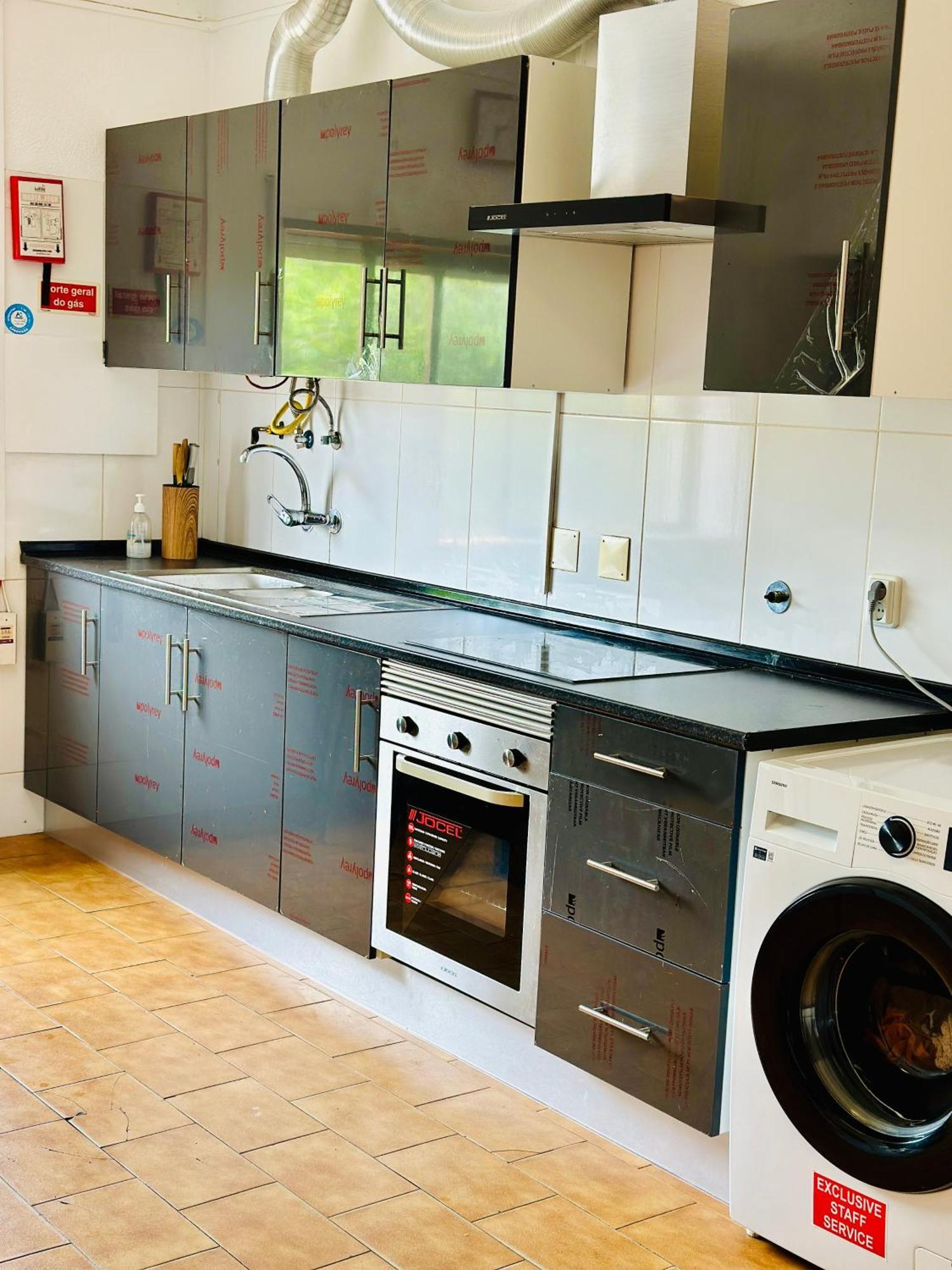 Portimao Central Holiday Guesthouse Екстер'єр фото